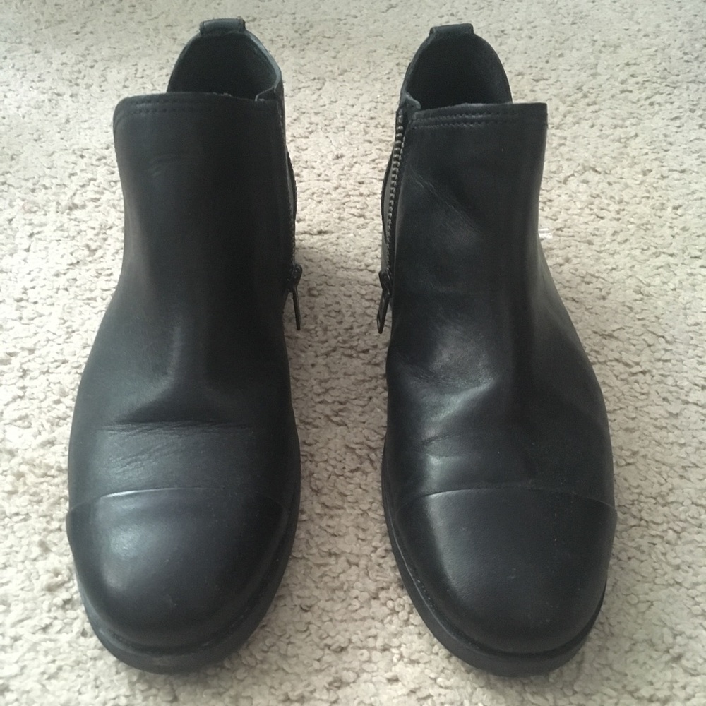 Timberland Somers Ankle Bootie Black 6.5 Women’s